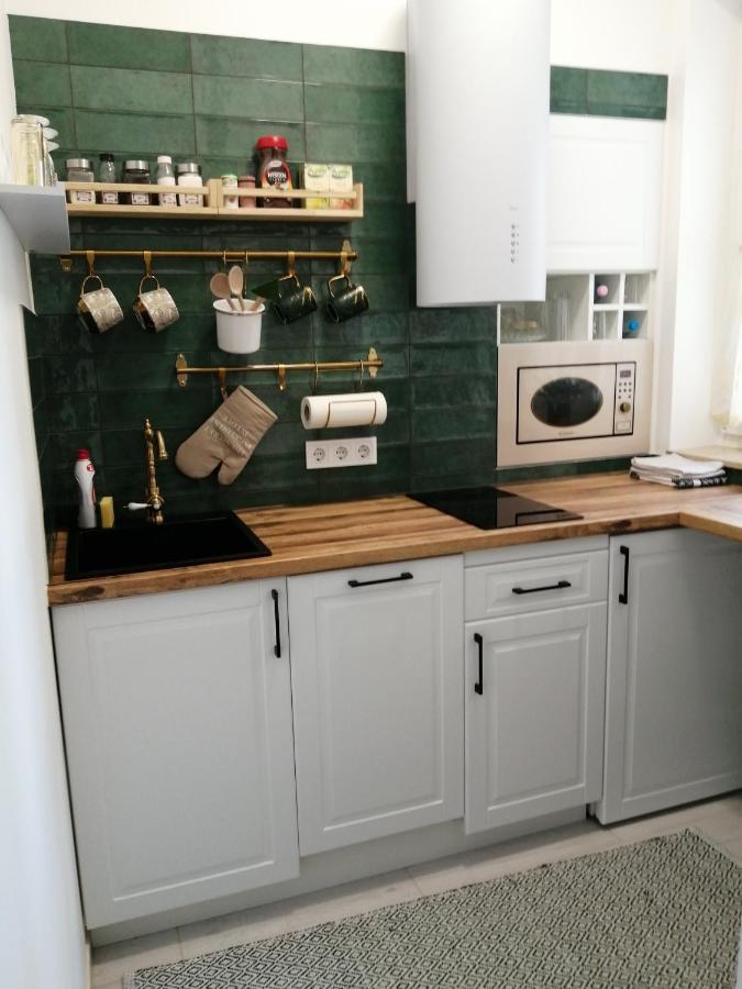 Hanna Apartman Сегед Экстерьер фото